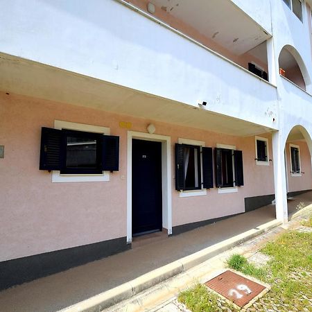 Apartment Oresic Malinska Exterior photo